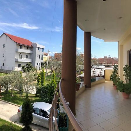 Villa Uklala Kamez Zewnętrze zdjęcie