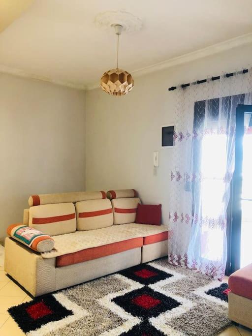 Villa Uklala Kamez Zewnętrze zdjęcie
